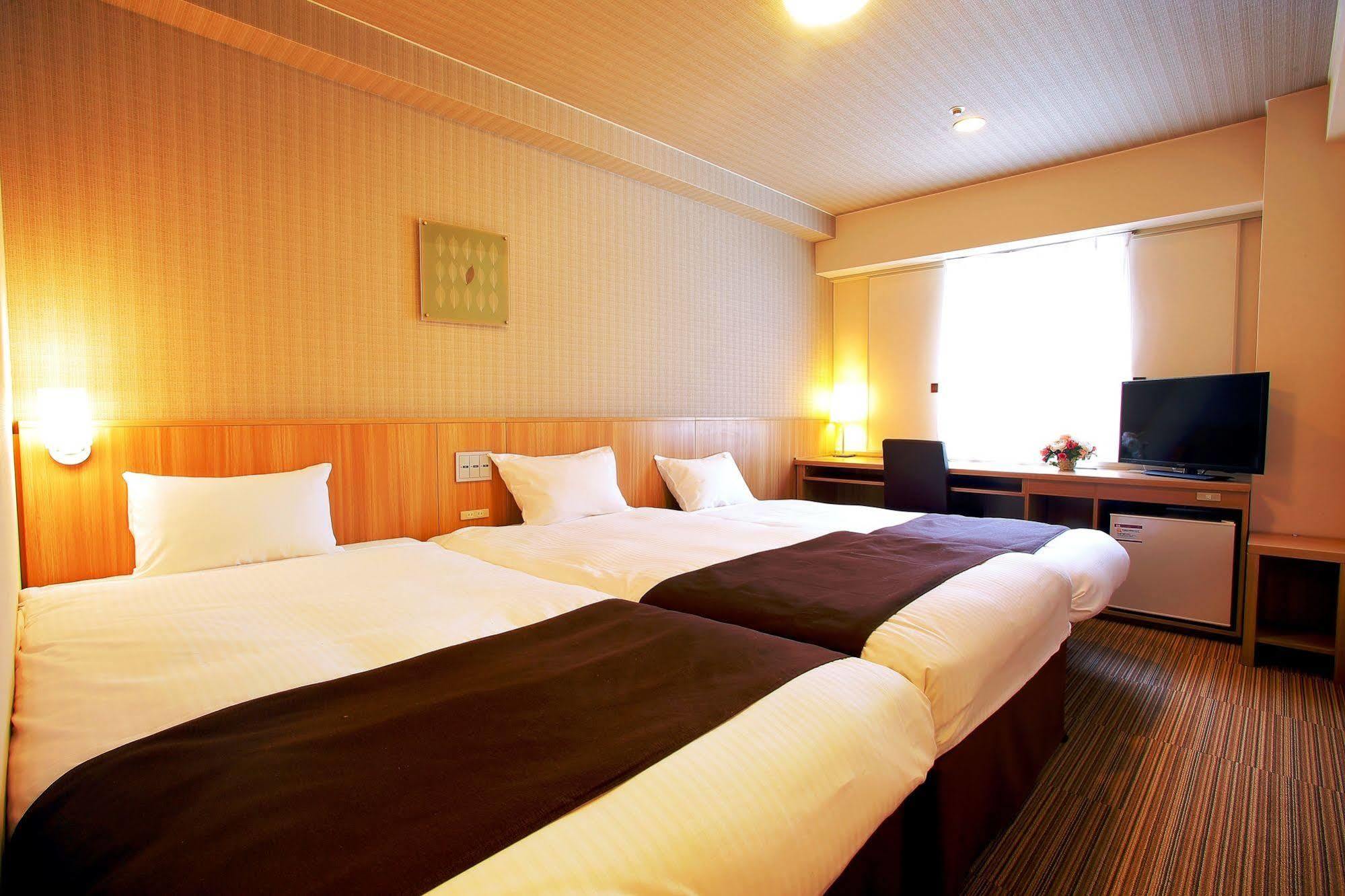 Nest Hotel Sapporo Ekimae Екстериор снимка